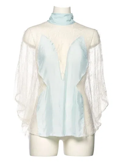 蕾丝蝴蝶结领罩衫