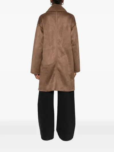 Betta Corradi Double-breasted Fleece-lined Coat In Brown