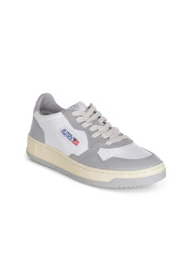Autry Medalist White And Grey Low Top Sneakers With Logo Detail In Leather Man In Gray