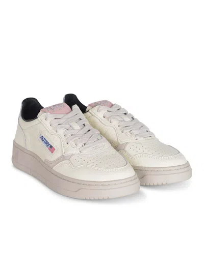 Autry Sneaker Medalist Low In White