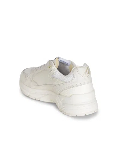 Autry Hyperway Sneakers In Whisper White Laminated Leather And Mesh In White