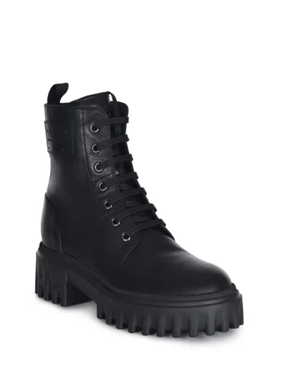 Hogan H700 Chunky Biker Boots In Leather In Black