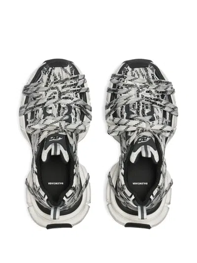 Balenciaga Mens 3xl Extreme Laces Logo Sneaker In White
