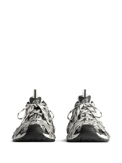 Balenciaga Mens 3xl Extreme Laces Logo Sneaker In White