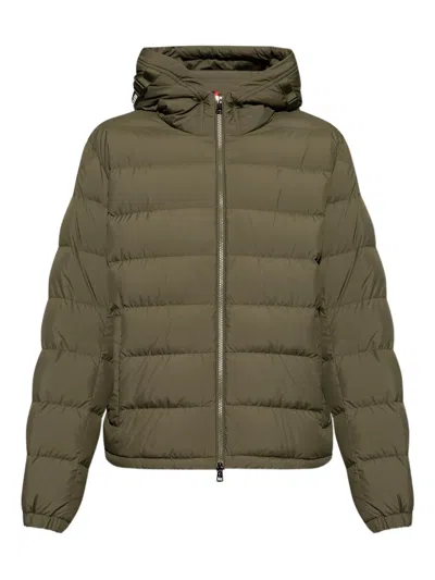 Moncler Laveraet Short Down Jacket With Hood In Green