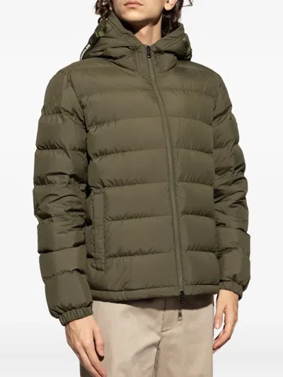 Moncler Laveraet Short Down Jacket With Hood In Green