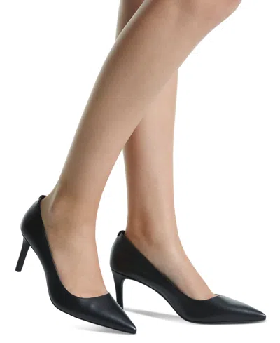 Michael Kors Dorothy Flex Leather Pumps In Black