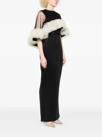 荷叶边饰网纱层搭连衣裙