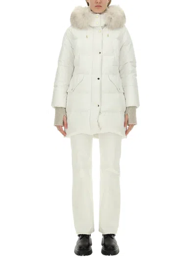 Moorer Long-sleeved Hooded Down Jacket In White