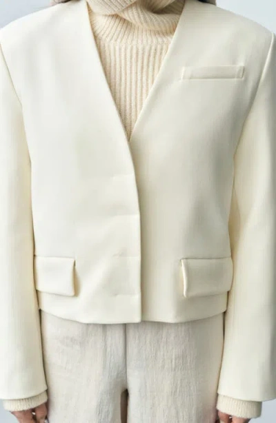 Mango Jeanne Structured Crop Blazer In White