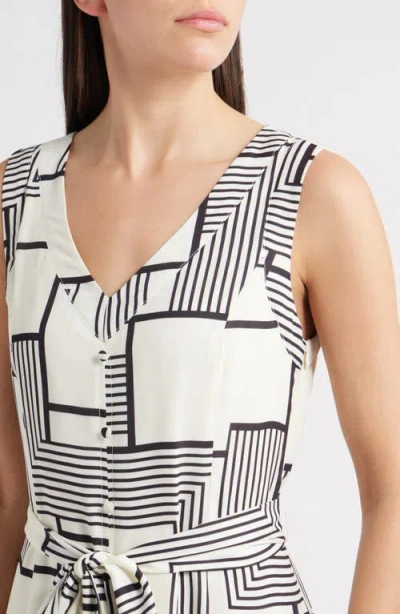 Zoe And Claire Mixed Geo Print Belted Midi Dress In Black