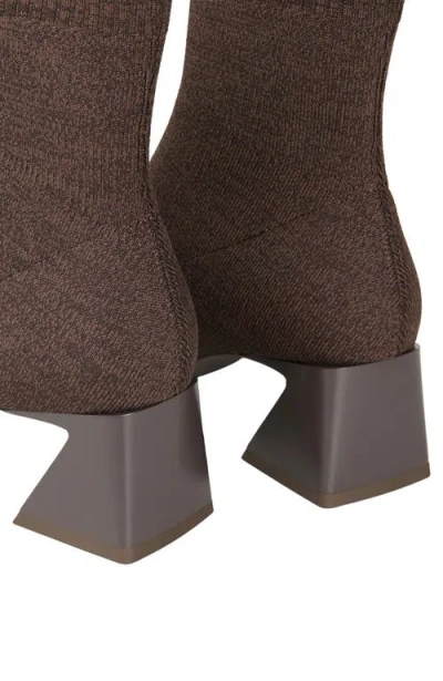 Vivaia Square-toe Water-repellent Heeled Boots In Brown