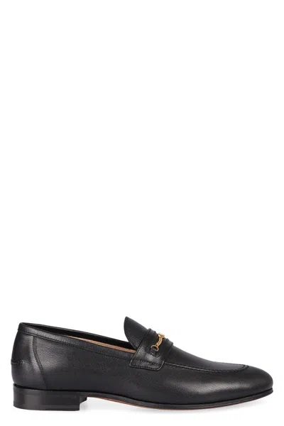 Valentino Garavani Vlogo Signautre Leather Loafers In Black