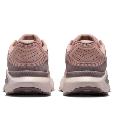 Nike Structure 26 Running Shoe In Pink
