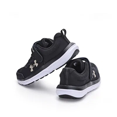 Under Armour (ps)  Assert 10 Ac 'black Metallic Gold' In Multi