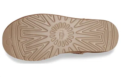 Ugg (wmns)  Classic Mini Regenerate Boot 'chestnut' In Brown