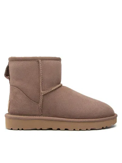 Ugg W Classic Mini Ii Shoes In Brown