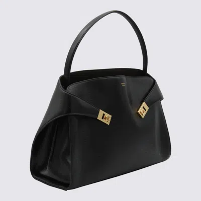 Ferragamo Black Leather Hug M Shoulder Bag In Black
