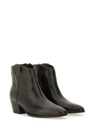 Ash Hunger" Ankle Boots In Black