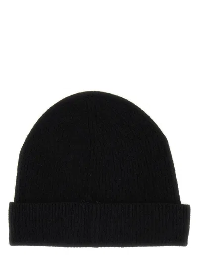 Apc A.p.c. Women Axel Virgin Wool Hat In Black