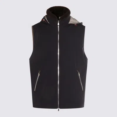 Brunello Cucinelli Sleeveless Hooded Down Jacket Side Zip Pockets In Black