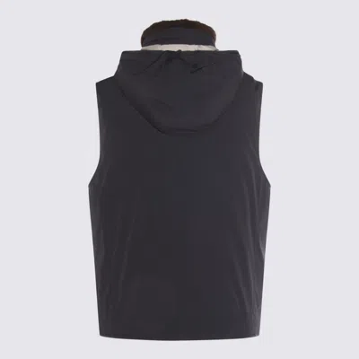 Brunello Cucinelli Sleeveless Hooded Down Jacket Side Zip Pockets In Black