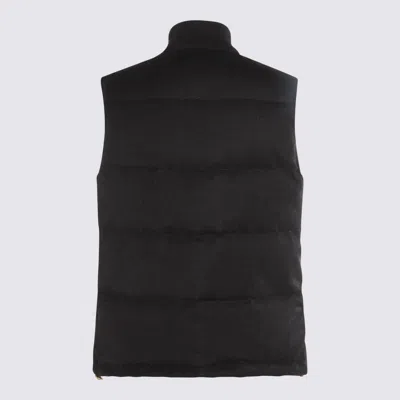 Eleventy Padded Zip-front Gilet In Brown