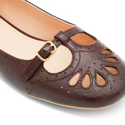 Chloé Chloe Misty Cut-out Leather Ballet Flats In Brown