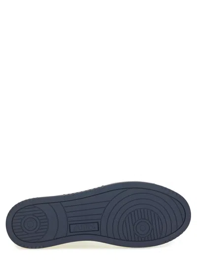 Autry X Maison Kitsune Autry X Maison Kitsuné Sneaker "medalist" Low In Neutral