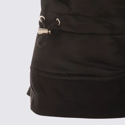 Sacai Zipped Sleeveless Top In Black