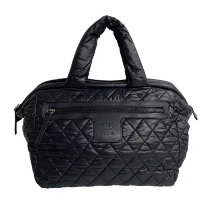 Pre-owned Chanel Nylon Handbag Tote Bag () In Black