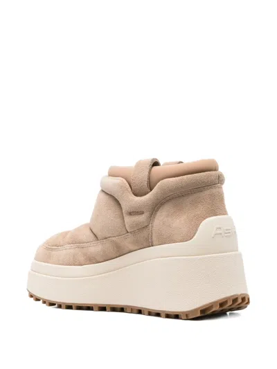 Ash Padded Platform Boots In Neutral