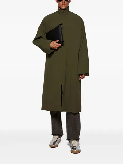 Essentials Single-breasted Trench Coat In Green