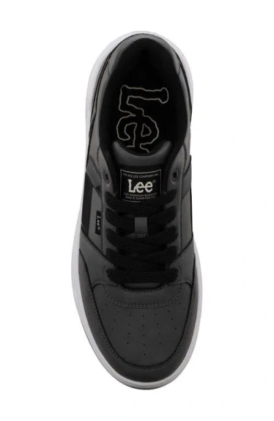 Lee Prescot Low Top Sneaker In Black