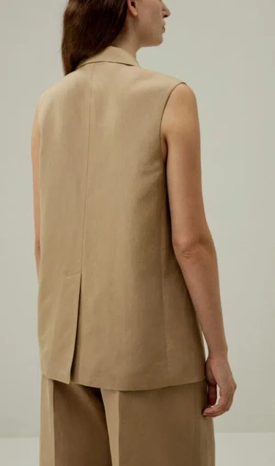 Lilysilk Single Button Sleeveless Lapel Blazer In Brown