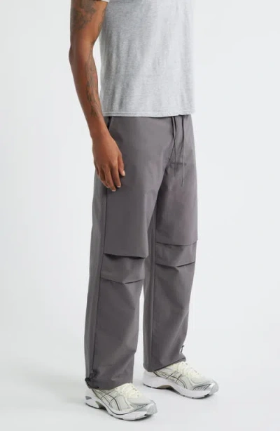 Santo Studio Alto Bungee Pants In Gray