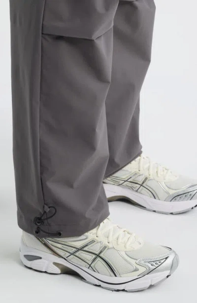 Santo Studio Alto Bungee Pants In Gray