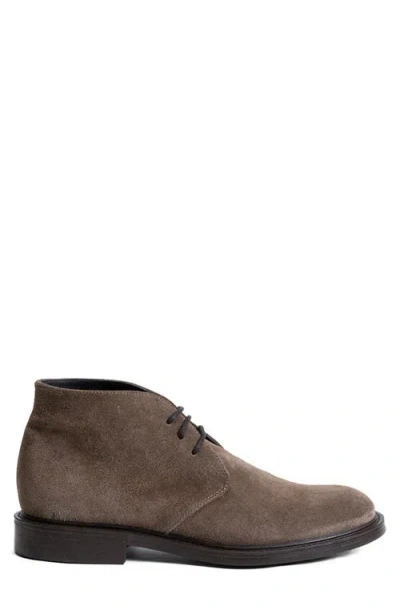 Robert Barakett Nicky Chukka In Brown