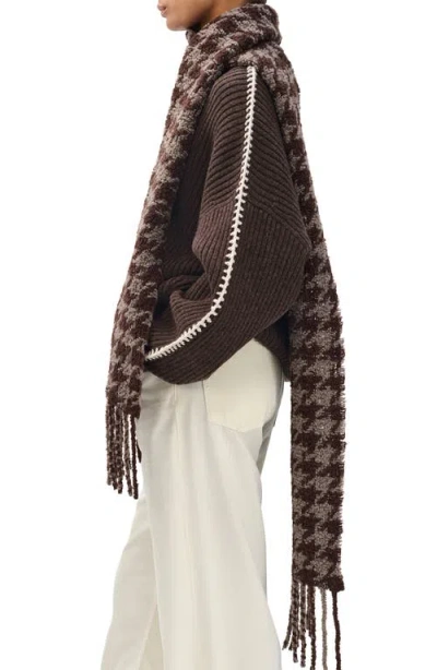Rag & Bone Nora Houndstooth Alpaca Blend Scarf In Brown