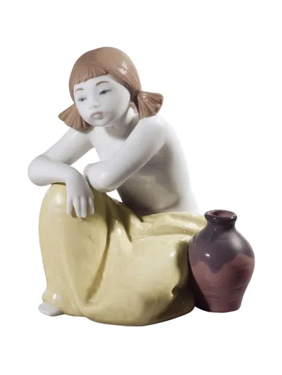 Lladrò Desiree Figurine (14 X 16cm) In Multi