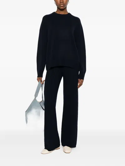 Soft Goat Cashmere Sweater In Black