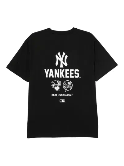 New Era Yankees T-shirt In Black