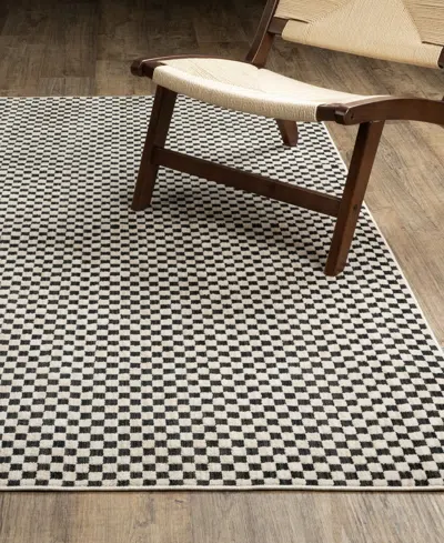 Oriental Weavers Hunter Hnt02 6'7"x9'6" Area Rug In Black