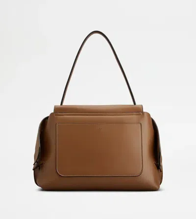 Tod's Medium Shoulder Bag Structured Shape In Brown