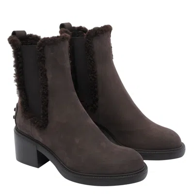 Tod's Suede Block Heel Ankle Booties In Black