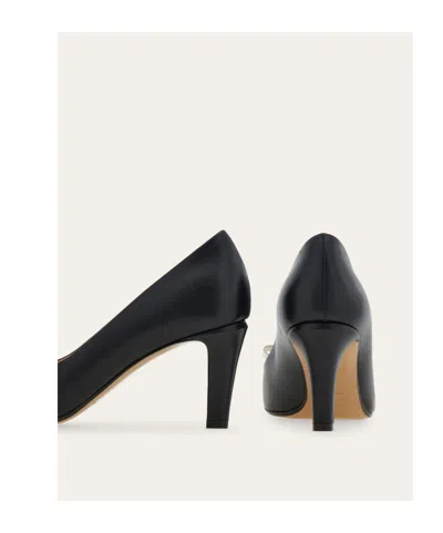 Ferragamo Vara Bow Pump Shoe In Black