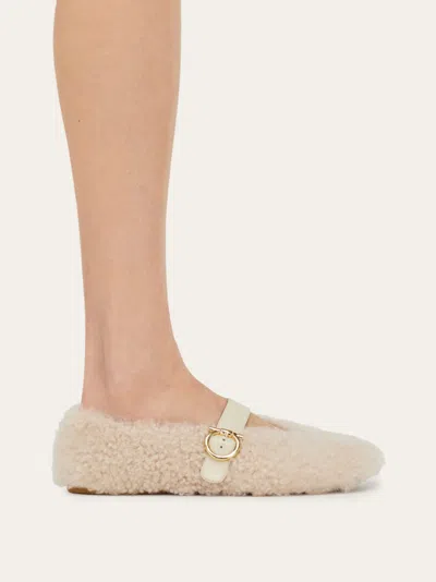 Ferragamo Gancio Genuine Shearling Ballet Flat In Neutral