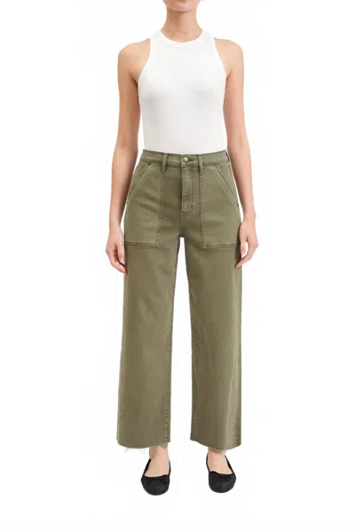 Daze Pleaser High Rise Patch Pocket Pants In Green In Animal Print