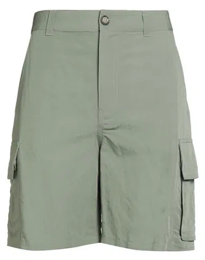 Loewe Paula's Ibiza Man Shorts & Bermuda Shorts Sage Green Size 36 Viscose, Linen In Green