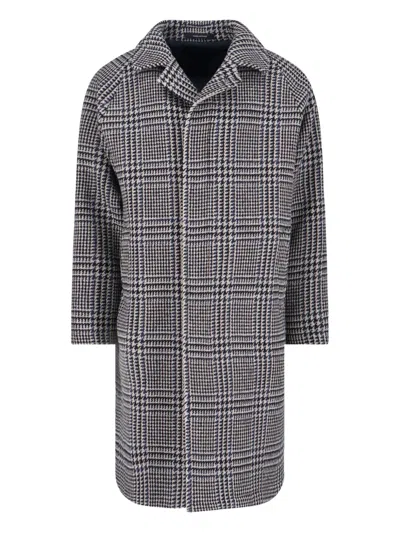 Tagliatore Classic Houndstooth Pattern Jacket With Structured Collar And Matching Belt In Gray